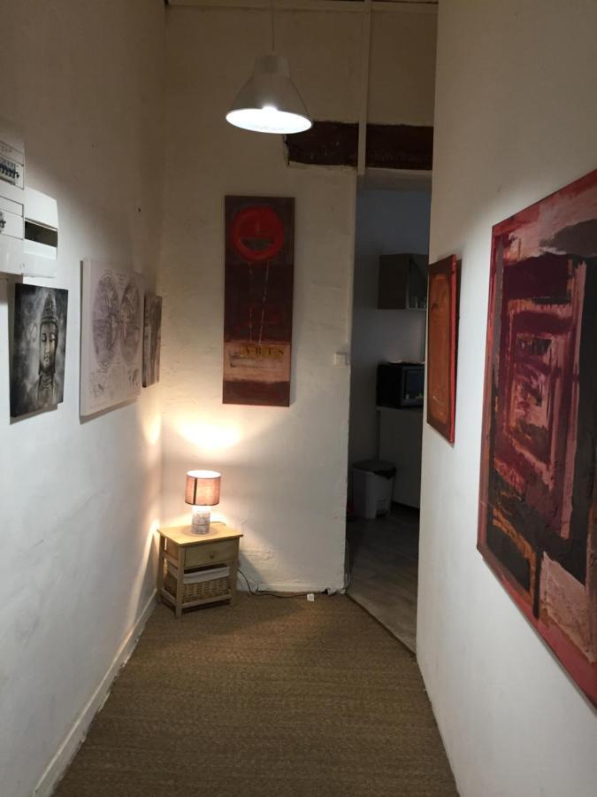 Le Victor Hugo 1G Et Sa Pizza Offerte Apartment Aurillac Exterior photo